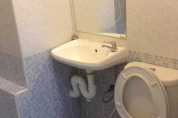 Room 11 of 29