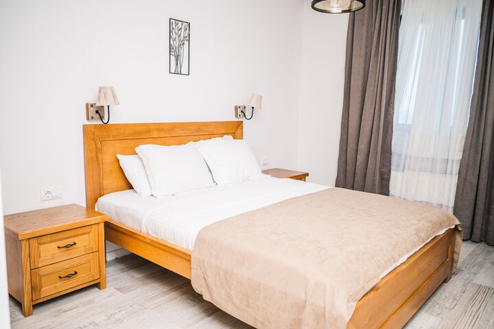 Room 1 of 29