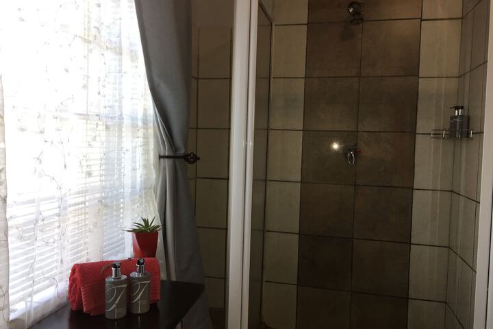 Room 42 of 66