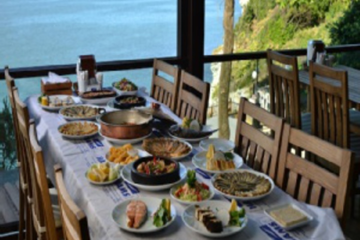 Dining 57 of 216