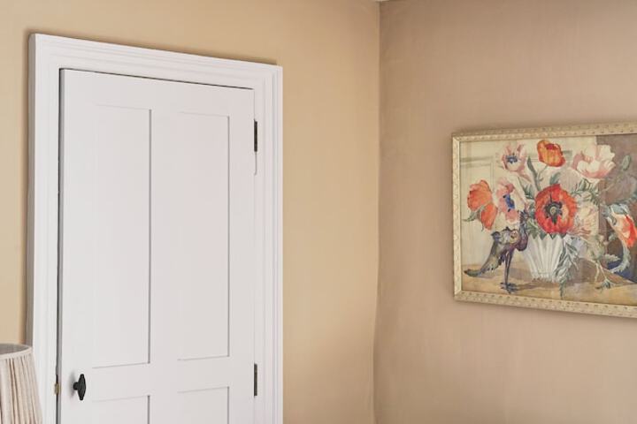 Room 16 of 32