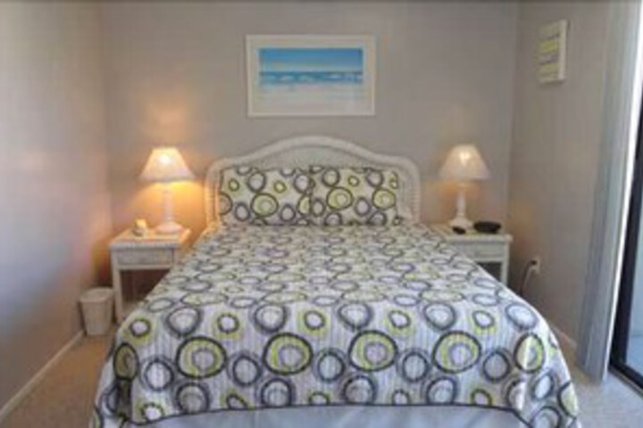 Room 40 of 51