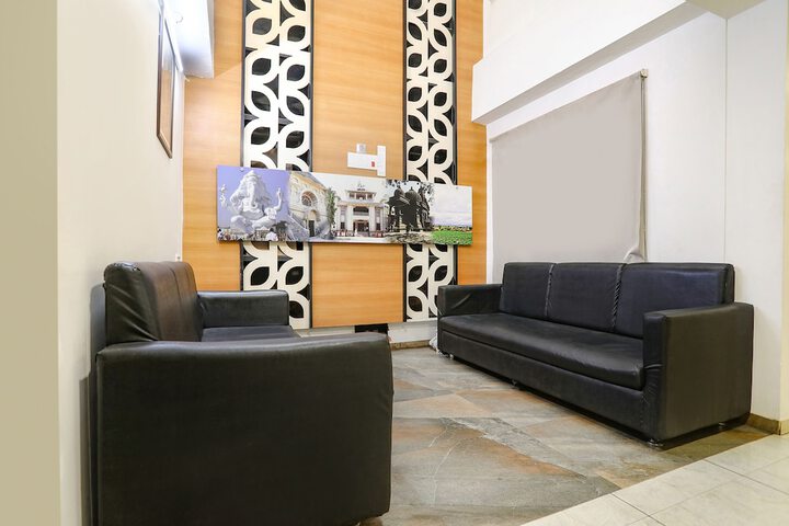 Hotel Interior 10 of 40