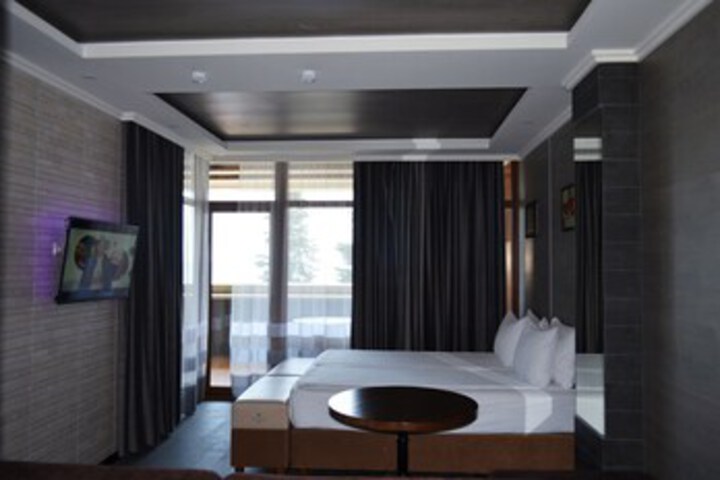 Room 25 of 36