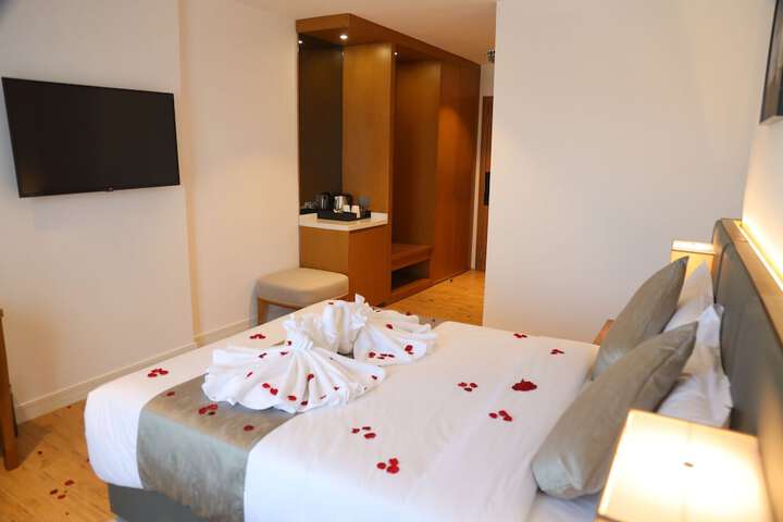 Room 22 of 56