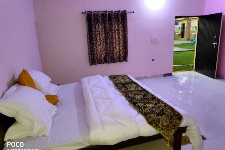 Room 17 of 45