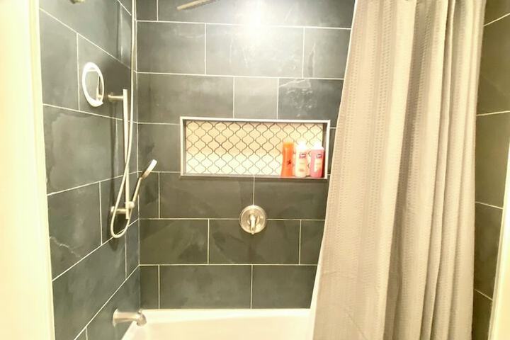 Room 122 of 426
