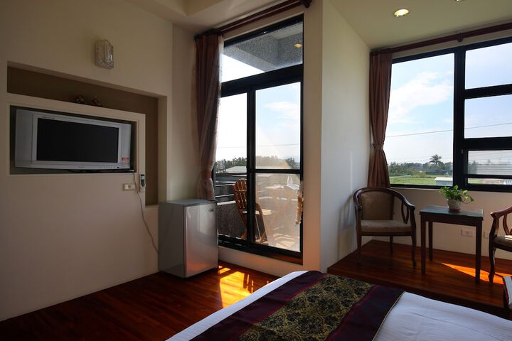Room 2 of 46
