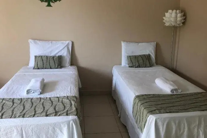 Room 5 of 19