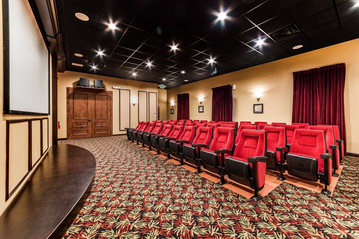 Entertainment 19 of 30