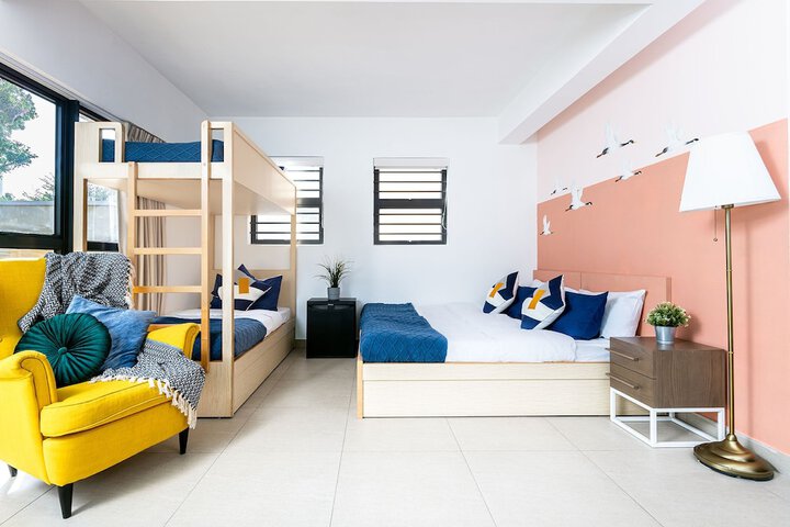 Room 7 of 15