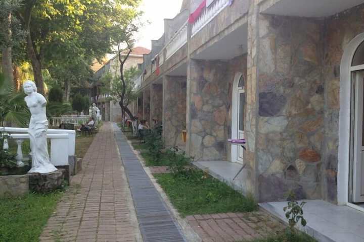 Property Grounds 47 of 66