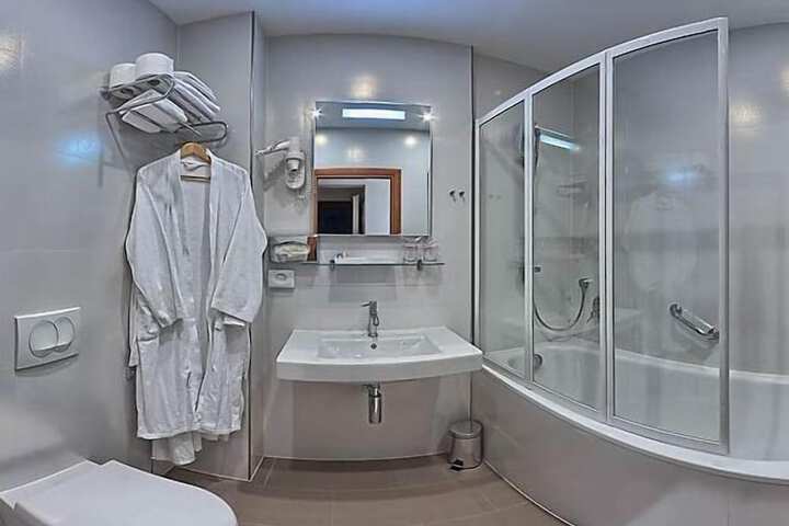 Room 54 of 79