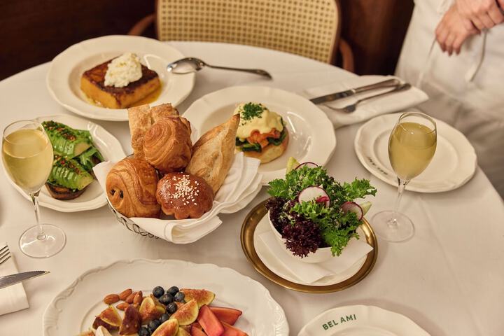 Dining 55 of 63