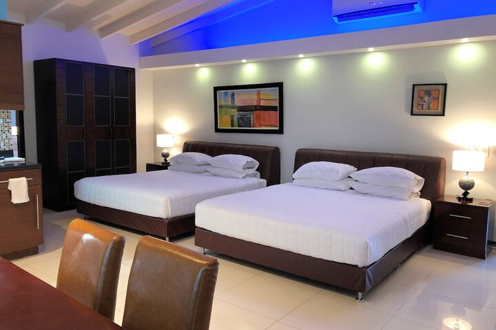 Room 17 of 68