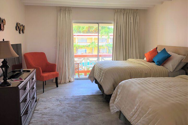 Room 12 of 75