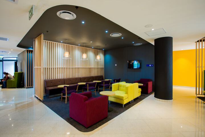 Guest Lobby