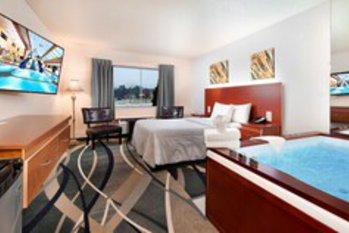Room 40 of 222