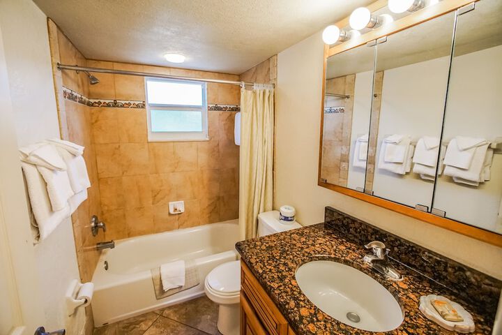Room 14 of 26