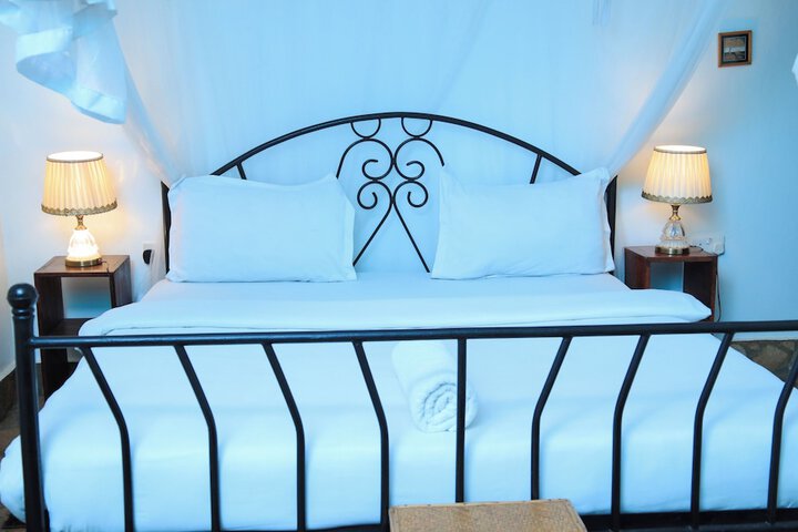 Room 3 of 13