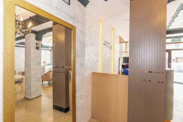 Lobby Photos