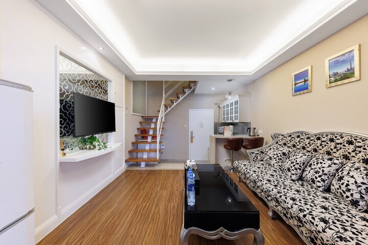 Room 8 of 41