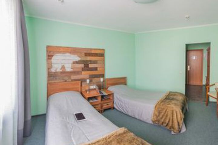 Room 12 of 44