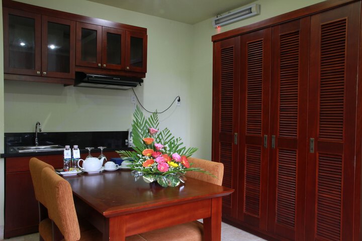 Room 19 of 37