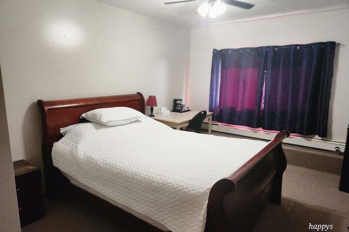 Room 5 of 19