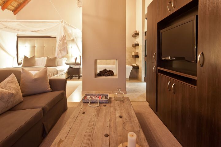 Room 14 of 39