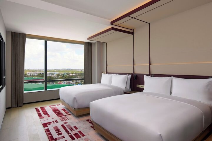 Room 36 of 65