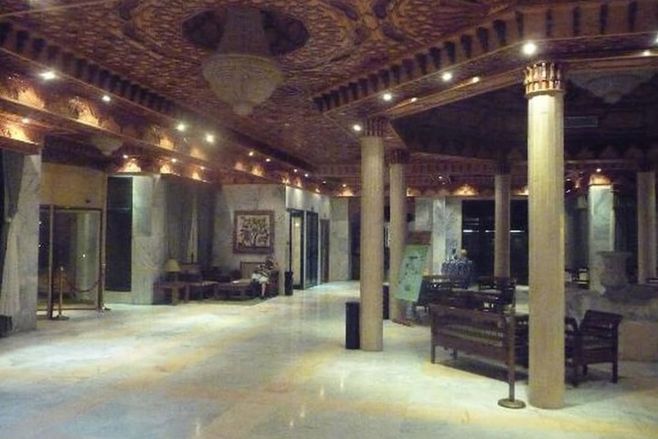 Lobby Photos