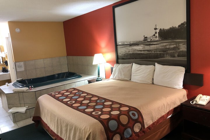 1 King Bed (7 of 12)