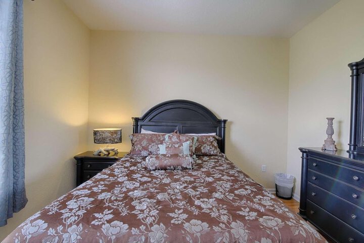 Room 5 of 50
