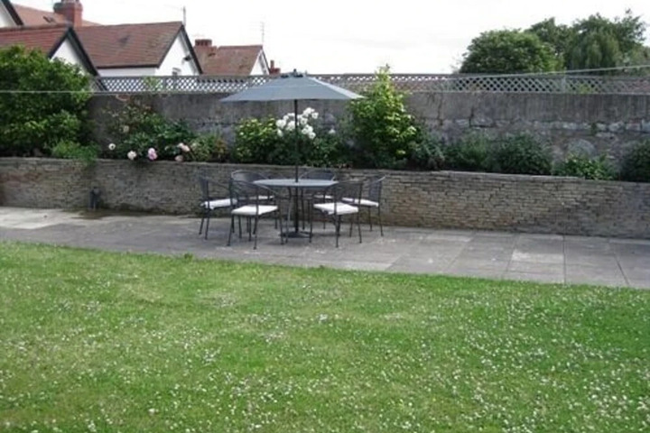 Photo 17