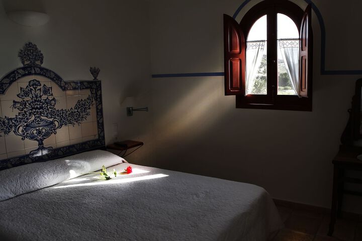 Room 3 of 67