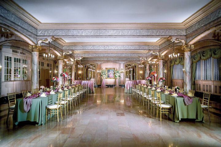 Banquet hall