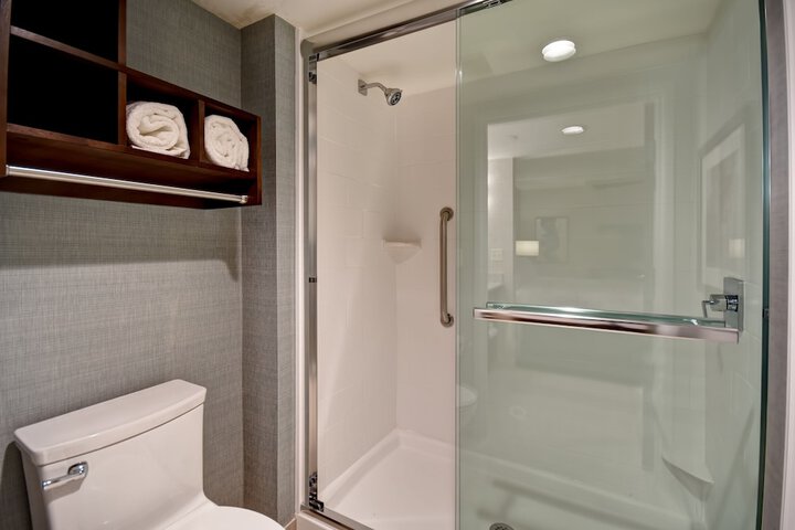 Bathroom shower