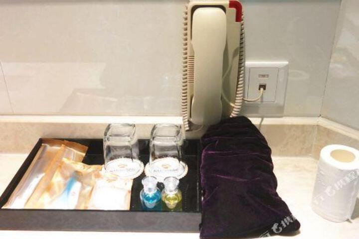 Ruida Boutique Business Hotel (Lanzhou Railway Station Subway Station)