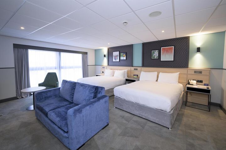 Room 80 of 124