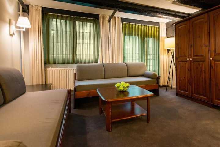 Room 38 of 57