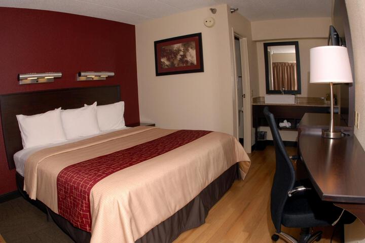 Standard | King Bed (22 of 24)