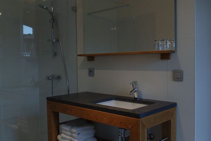 Bathroom Vanities