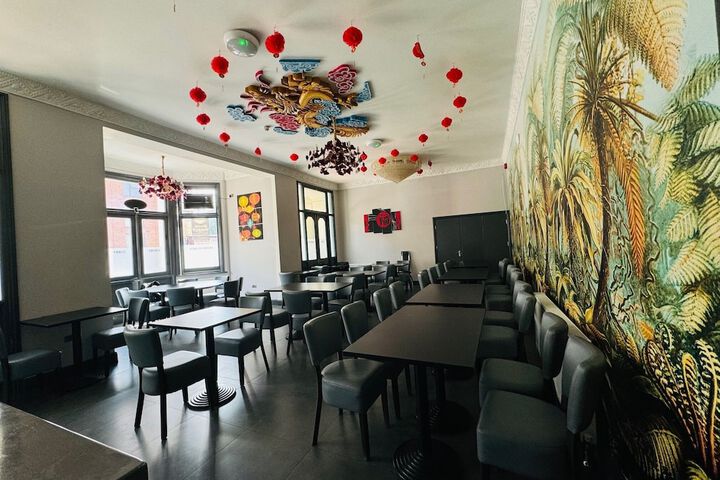 Dining 92 of 95
