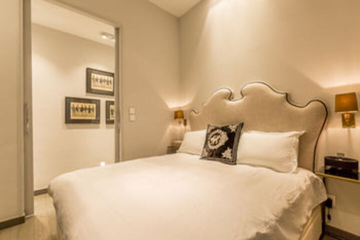 Room 34 of 189