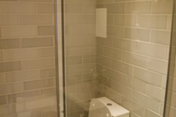 Room 6 of 39