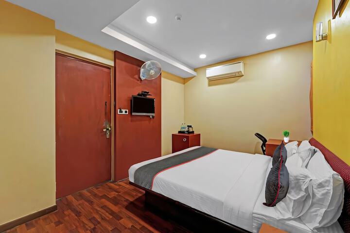 Room 17 of 22