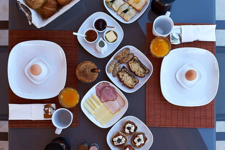 Breakfast/Coffee Service 37 of 45