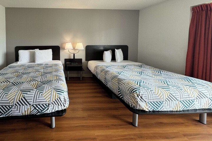 Room 7 of 20