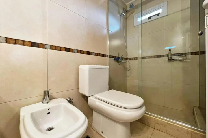 Room 8 of 22